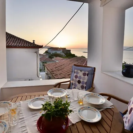 Options House Holiday home *